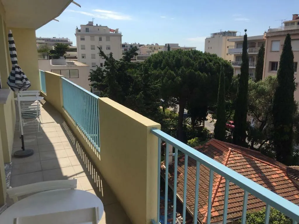 Les Pins Parasols Apartment Cannes France